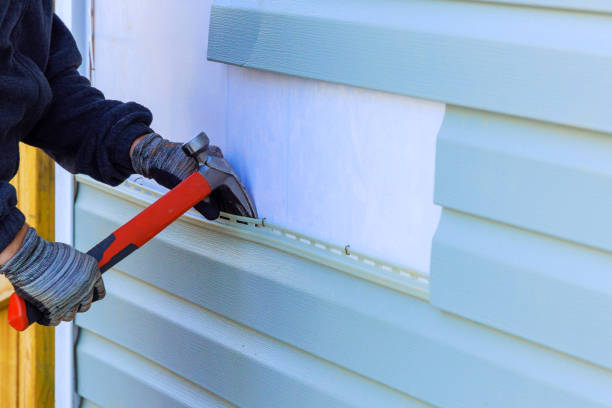 Reliable Emergency Siding Repair contractor in Loyalhanna, PA by Squared Siding